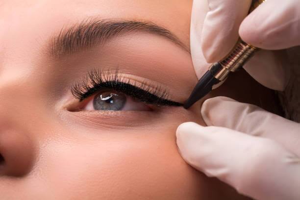 Top Eyeliners for Every Eye Look – From Bold Black to Natural Brown Top Eyeliners for Every Eye Look – From Bold Black to Natural Brown