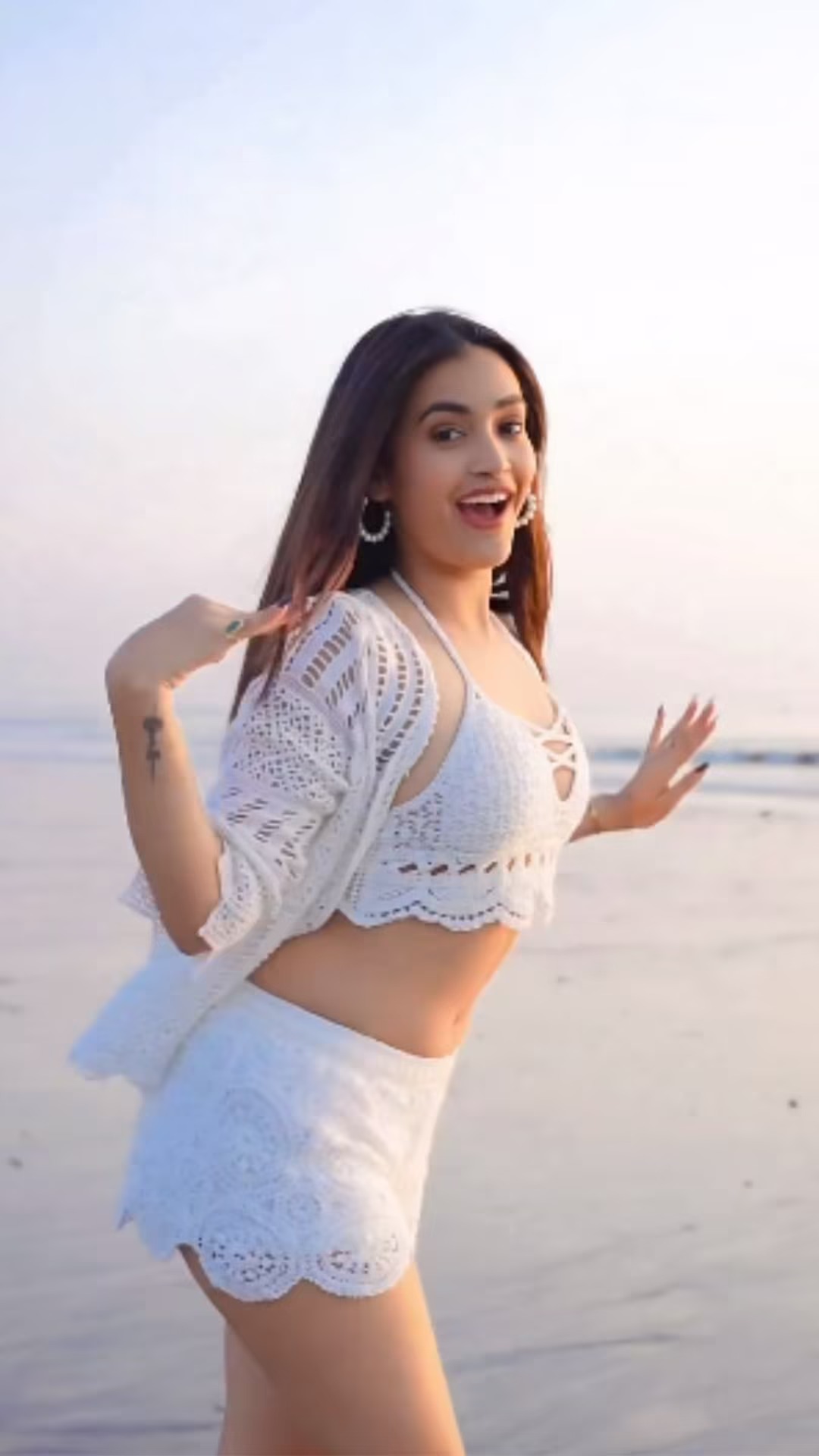 2. Akriti Agarwal: Fashion Influencer Turned Actress