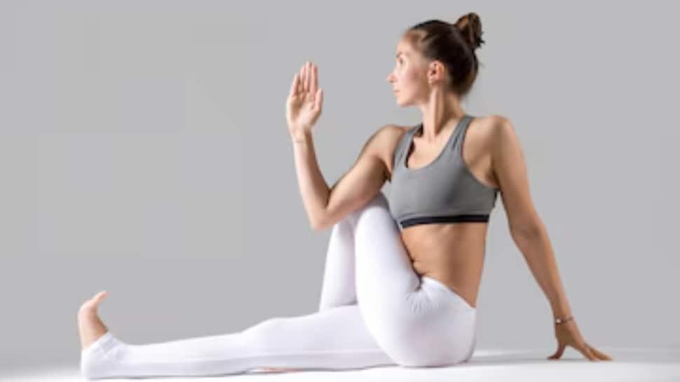 Ardha Matsyendrasana (Half Spinal Twist): Ardha Matsyendrasana (Half Spinal Twist):