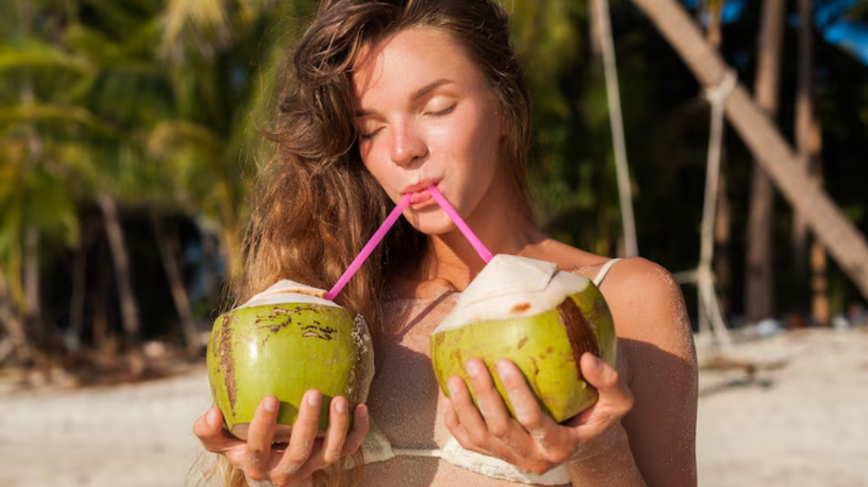 summer diet tips, hydrating summer foods, beat the heat naturally, summer energy boosting foods