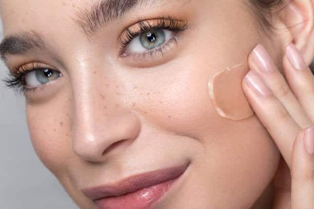 Best Foundations for Smooth and Flawless Skin