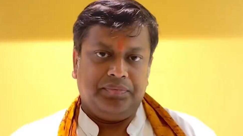 `Face Of Democracy...`: Police Detain BJP`s Sukanta Majumdar During Protests Against Kolkata Law College Gangrape Case