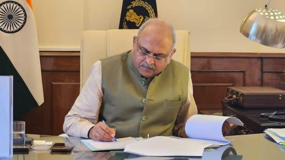 Ravi Agarwal Reappointed As CBDT Chairman For One Year, Term Begins July 1