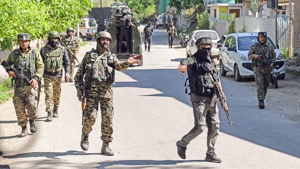 J-K: Encounter Breaks Out Between Security Forces, Terrorists In Kishtwar District