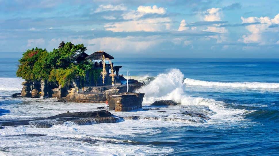 Kuta Beach, Bali – Surf, Sunsets, and Social Vibes