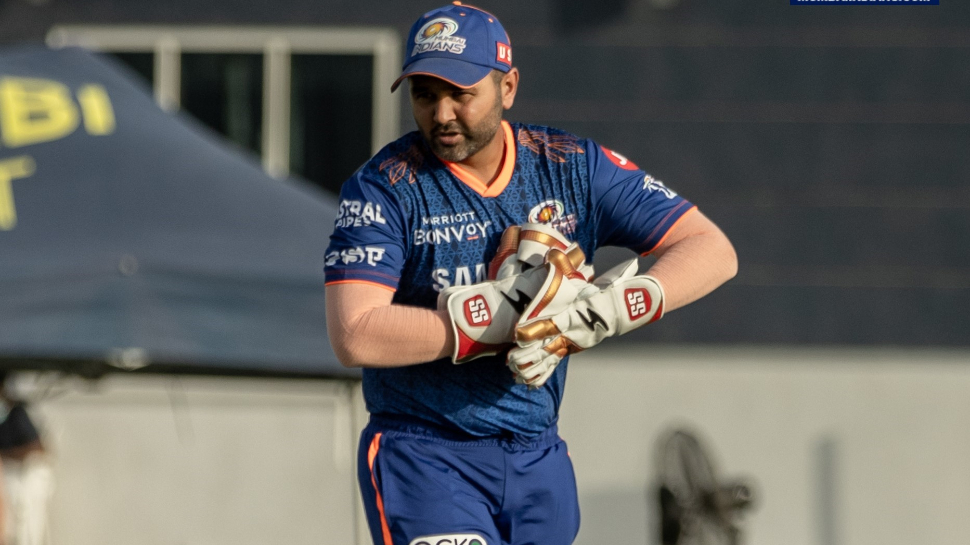 9. Parthiv Patel (RCB To MI) In 2015