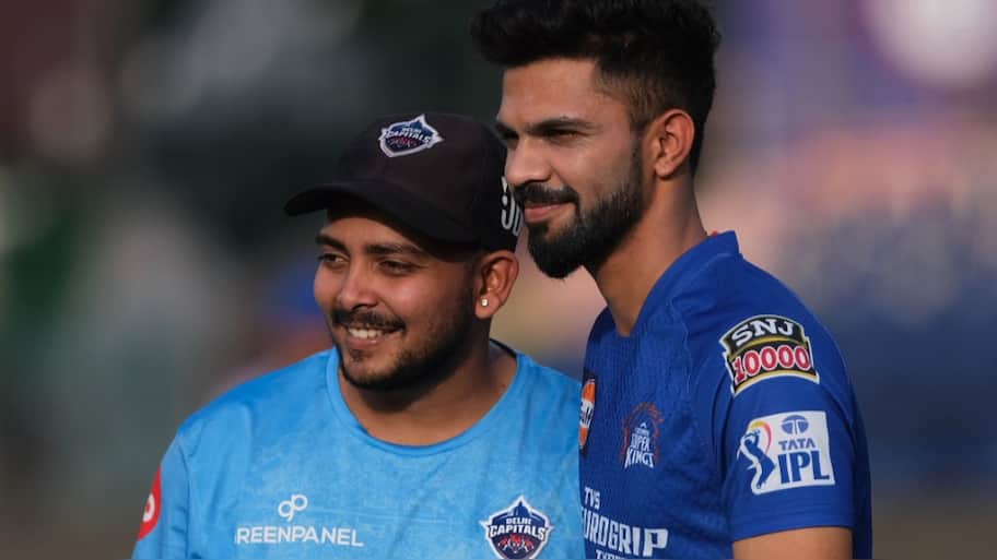 Prithvi Shaw Makes BIG Move, Set To Play With Ruturaj Gaikwad For This ...
