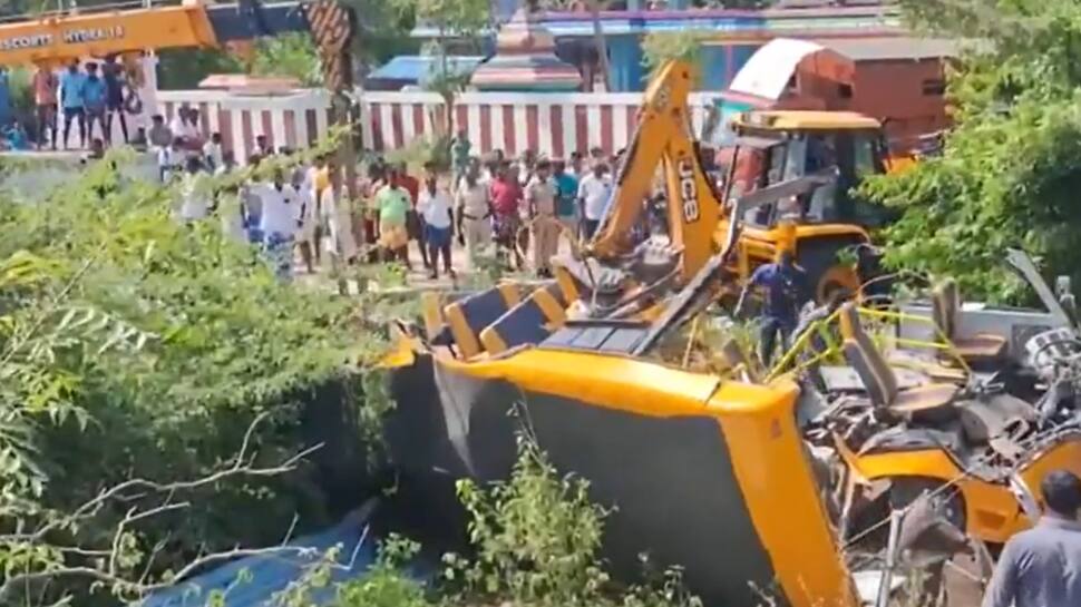 Tamil Nadu Horror: Train Hits School Bus, 2 Killed, Ex-Gratia Announced | Know What Went Wrong?