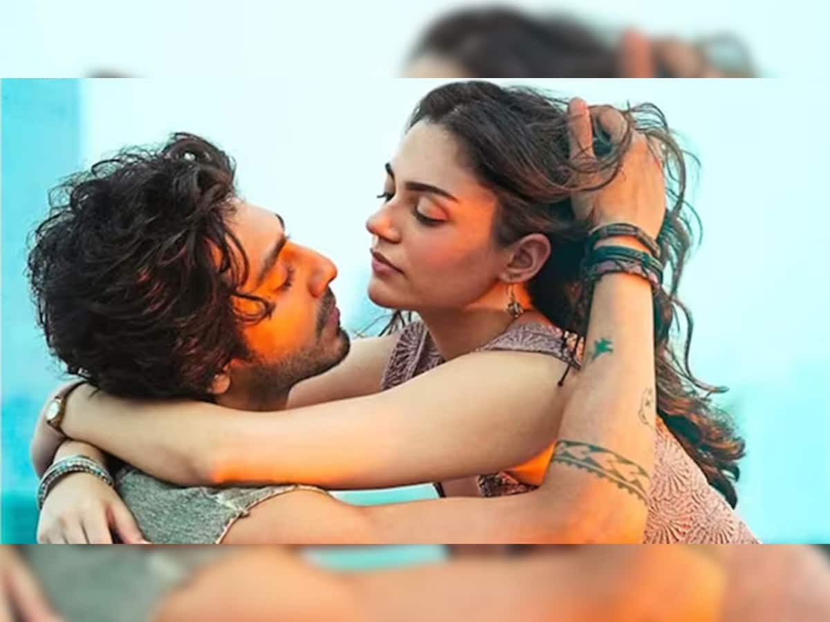 Saiyaara Trailer: Meet Ahaan Panday And Aneet Padda In Intense Love Story - Watch