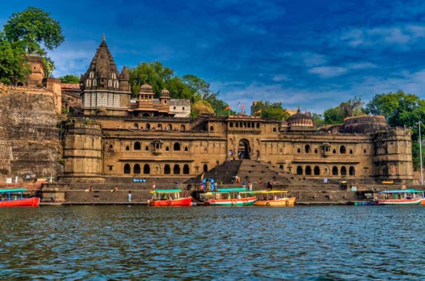 romantic monsoon trips India, budget monsoon travel spots, waterfalls India monsoon, hill stations i
