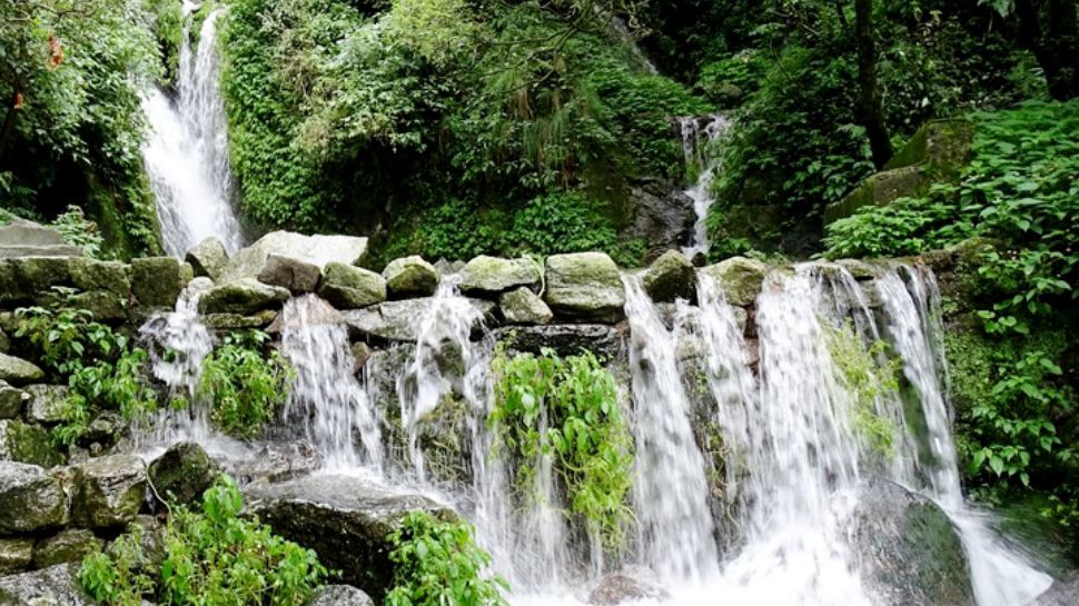 Satdhara Falls – Therapeutic Waters of Dalhousie