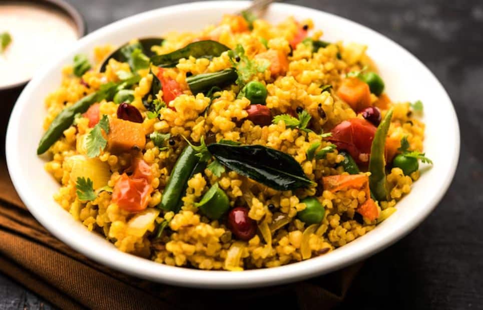 vegetarian breakfast ideas, easy breakfast for office, quick vegetarian breakfast, Indian breakfast 