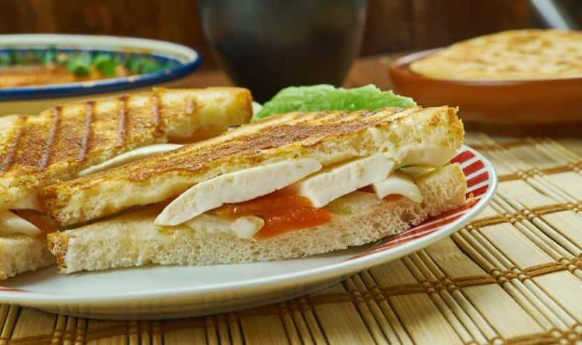 vegetarian breakfast ideas, easy breakfast for office, quick vegetarian breakfast, Indian breakfast 