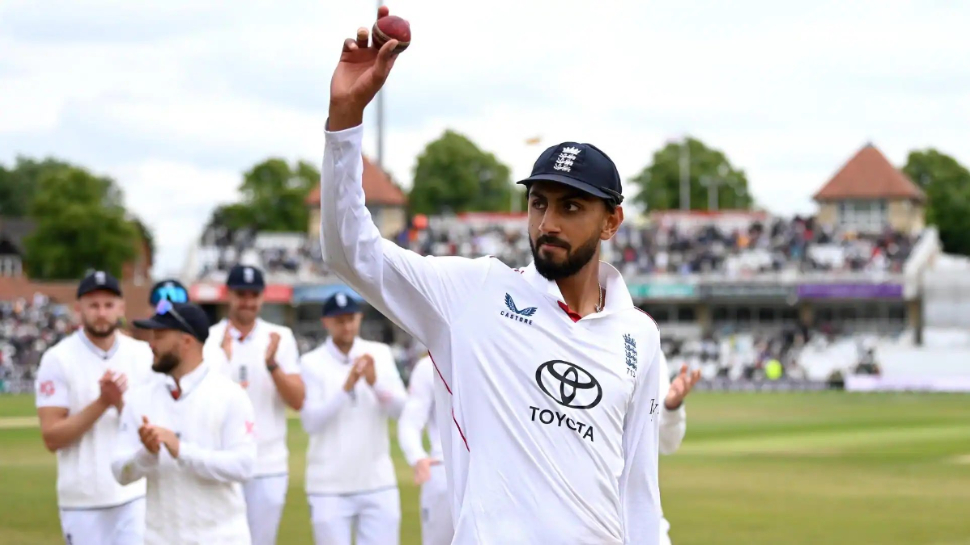 11. Shoaib Bashir