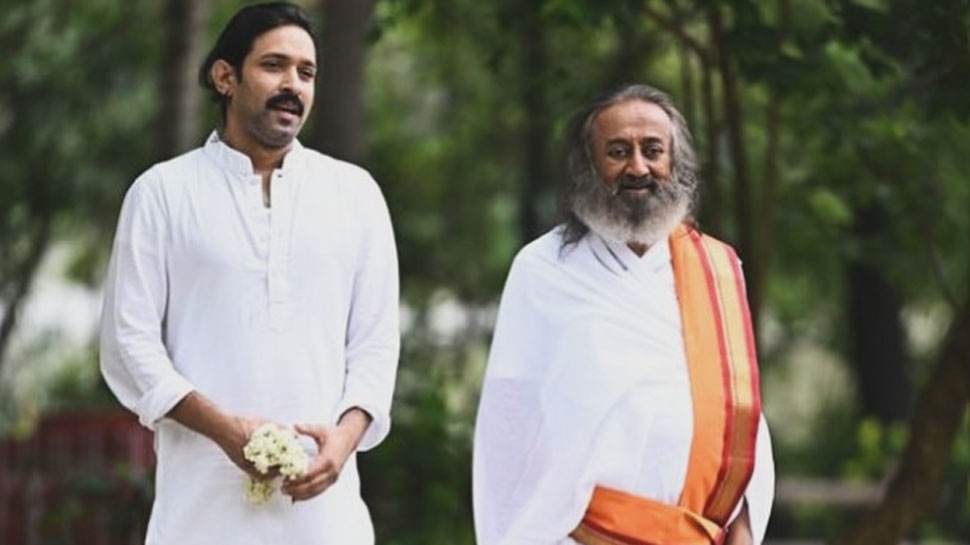 Sri Sri Ravi Shankar Biopic: Vikrant Massey Plays Lead, Film Not Based On Former's Spiritual Journey - Deets Inside