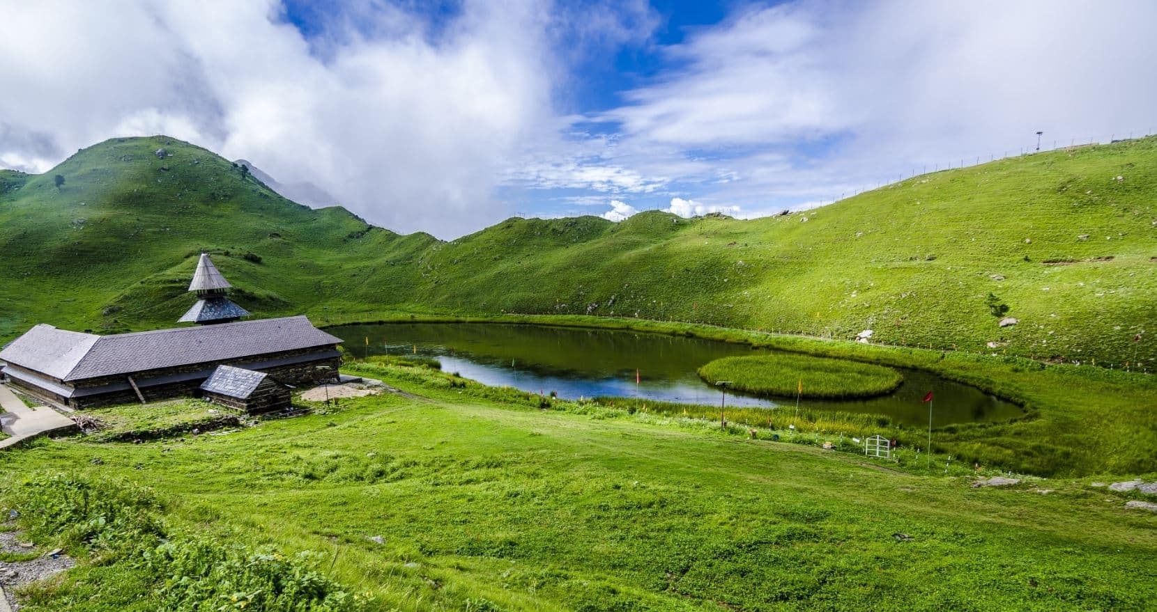 monsoon treks Himachal, peaceful hill retreats India, Himachal Pradesh travel blog, scenic road trip