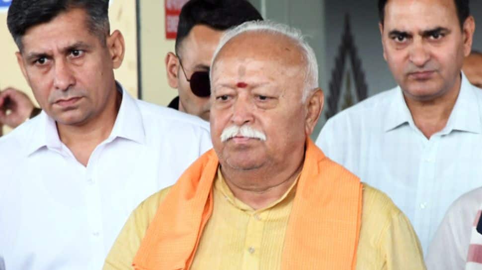 RSS Chief Mohan Bhagwat’s Call For Leaders To Retire At 75 Sparks Opposition Debate