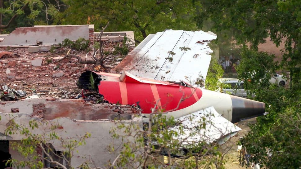 Air India Crash: Was Fuel Cutoff To Both Engines? Shocking Details Emerge In Initial Probe Report Air India Crash: Was Fuel Cutoff To Both Engines? Shocking Details Emerge In Initial Probe Report