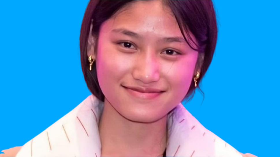 Meet Girl With The World’s Most Beautiful Handwriting