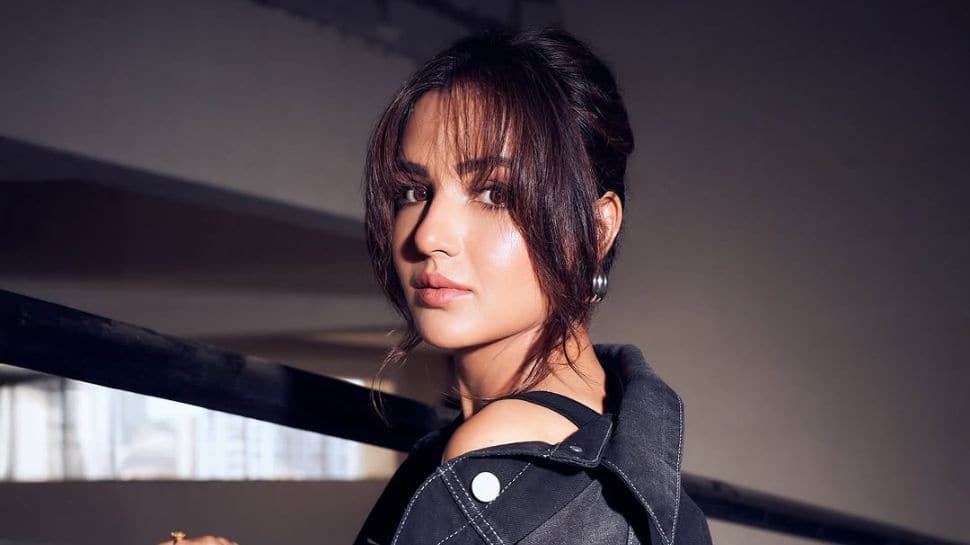 Jasmin Bhasin Drops Sneak Peek At 'Birthday 2025' With Beau Aly Goni