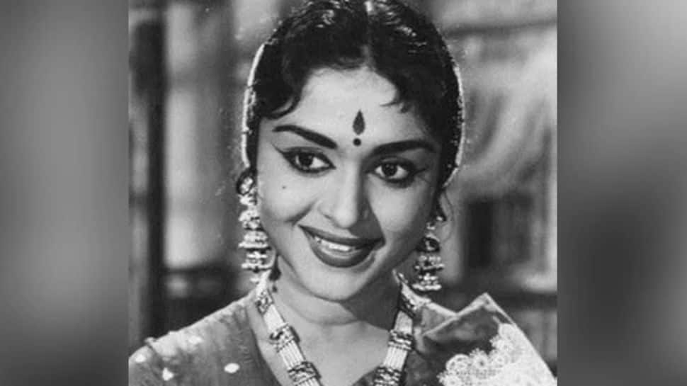 Veteran Actress B Saroja Devi Dies; Karnataka CM Siddaramaiah, DK Shivakumar And Others Offer Condolences
