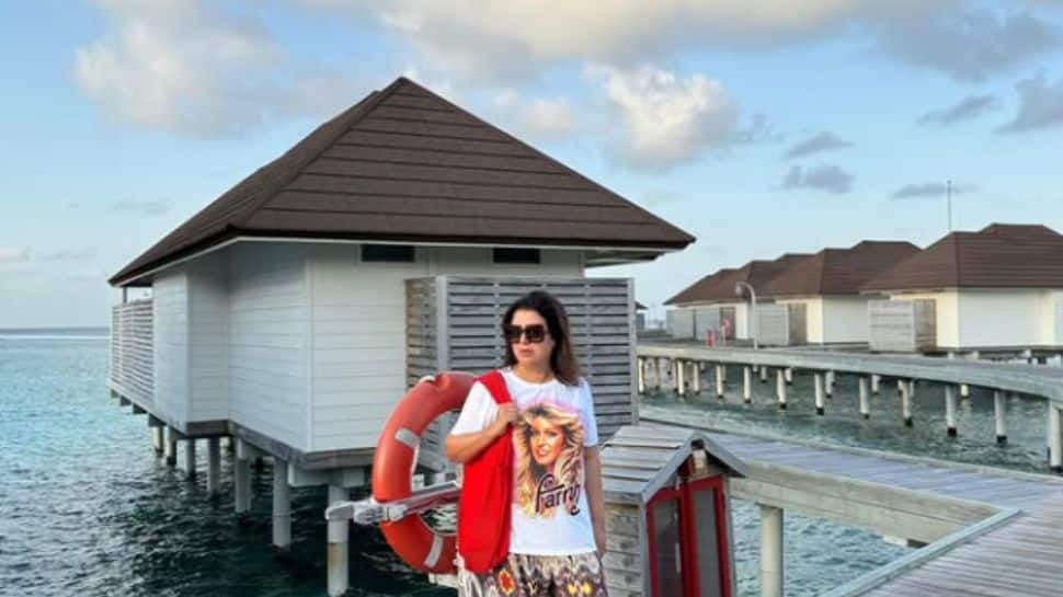 Farah Khan Pets The ‘Most Loved And Spoiled’ Kid Of Her House