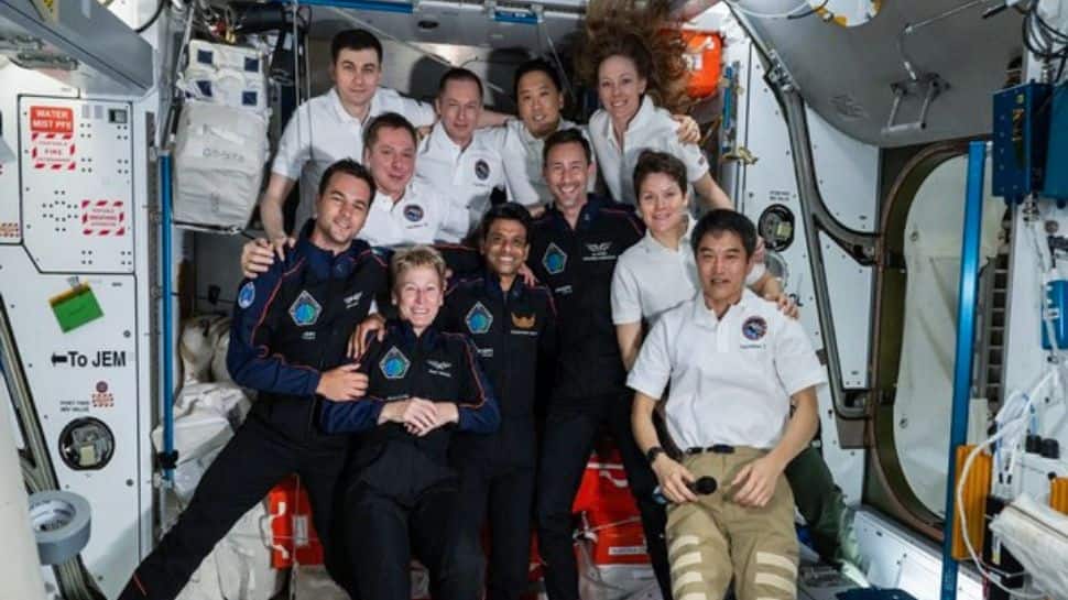 Astronaut Shubhanshu Shukla Returns From ISS As Dragon Splashes Down In Pacific Ocean | World News