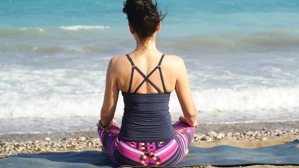Vastu Tips For Meditation: Is The Water You Drink Disturbing Your Concentration? Astrologer Says...
