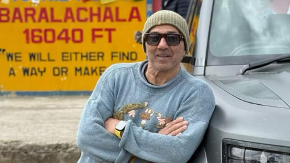 Sunny Deol Wraps 'Border 2', Flaunts Fresh Look From Mountain Getaway At 16,000 Ft