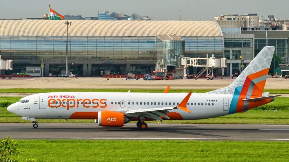 Air Indias Boeing 737 Max 8 Flight Grounded Minutes Earlier than Take Off Due To THIS Cause; Pilot Flags Main…