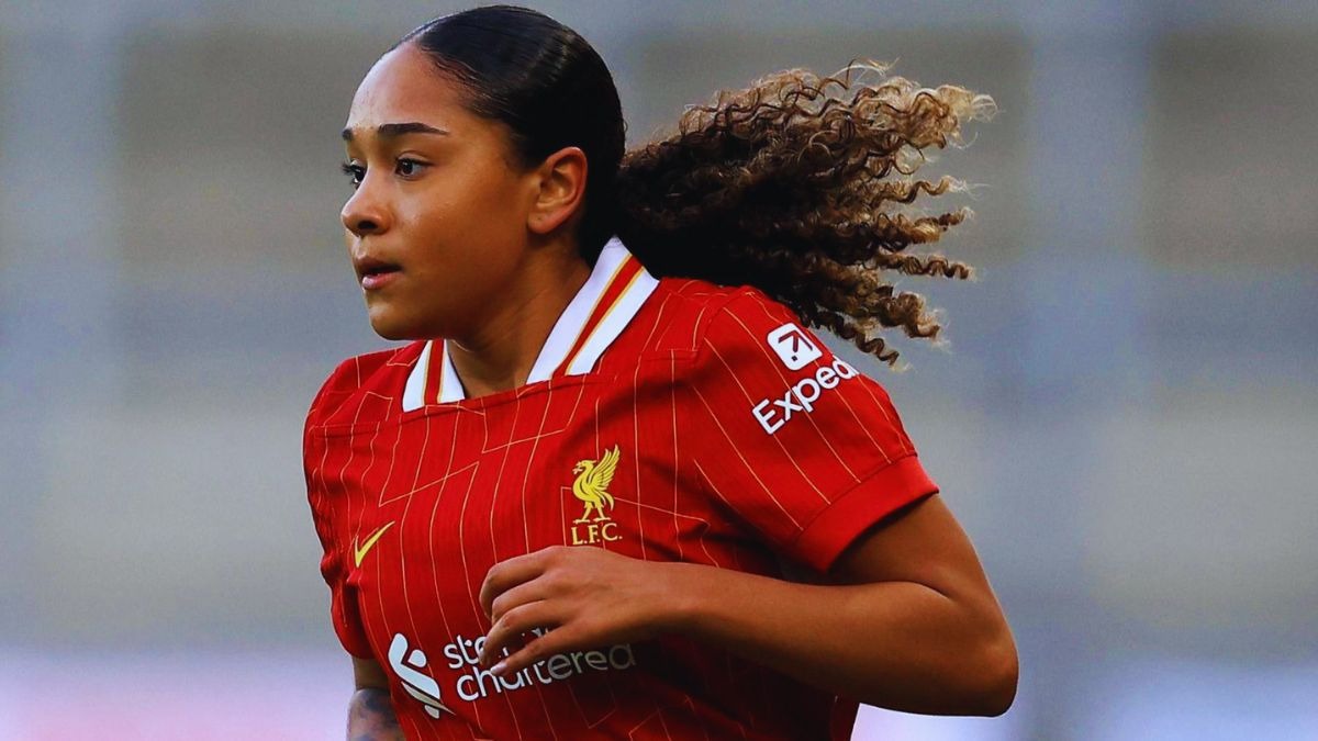 14. Arsenal Believe She Can Be the Best Player in the World