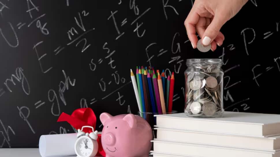 6 Simple And Effective Budgeting Tips Every Student Should Follow To Manage Money Wisely