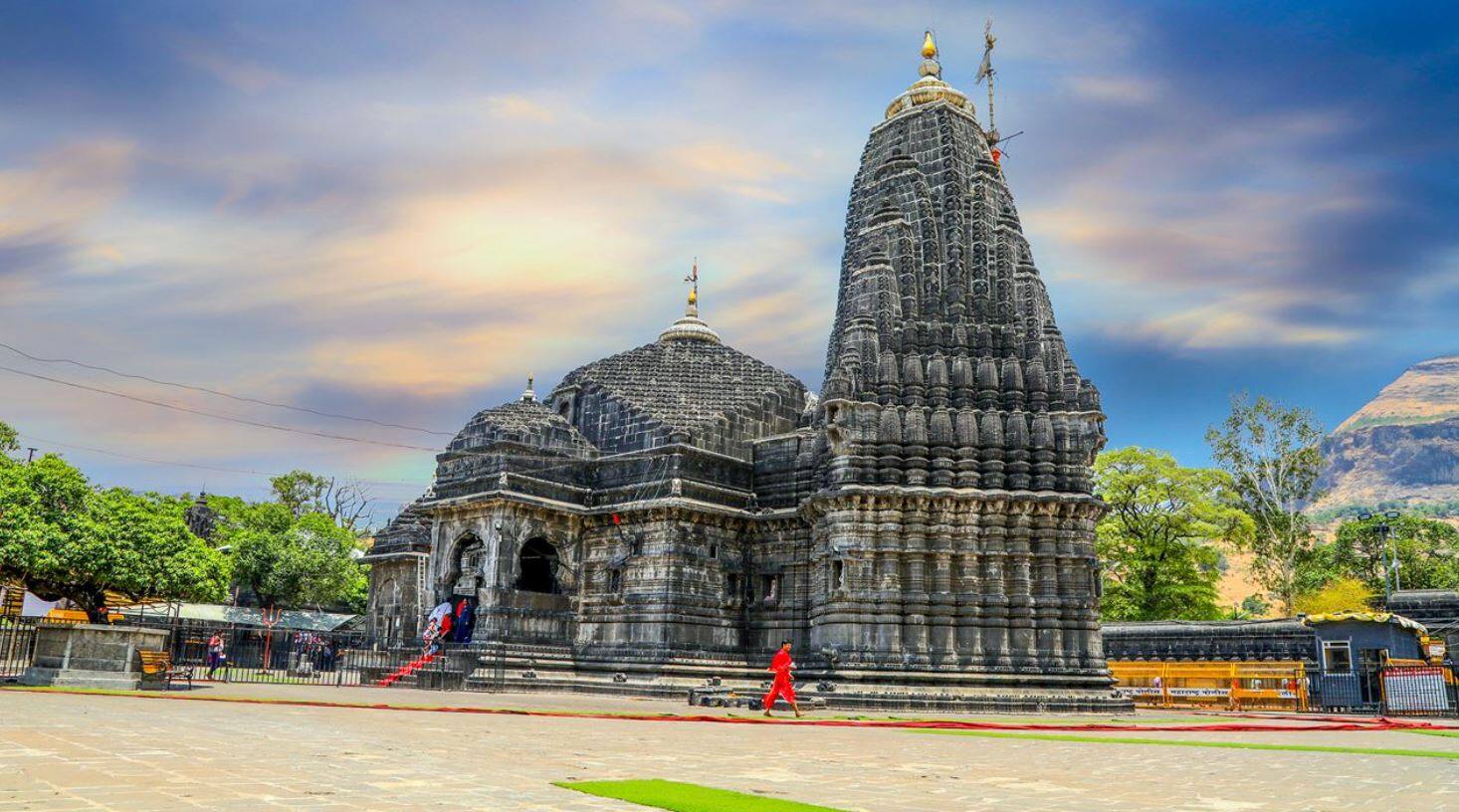 Trimbakeshwar Temple, Nashik (Maharashtra) Famous Shiva Temples, Sawan Temple Tour, Mahadev Temples India, Shivratri Spiritual Destinations, Sh
