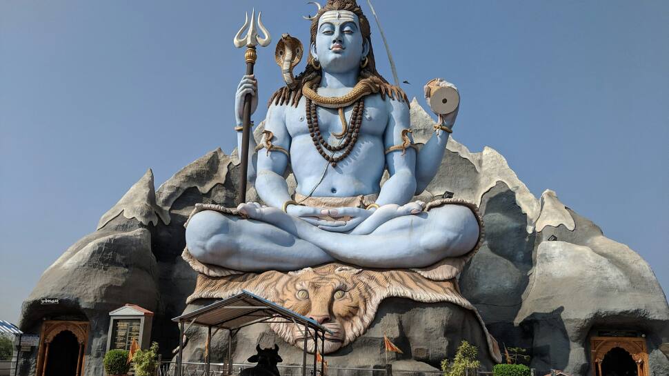 Experience Divine Bliss This Sawan Shivratri Top Shiva Temples in India, Jyotirlinga Temples, Spiritual Places for Shivratri, Lord Shiva Pilgrima