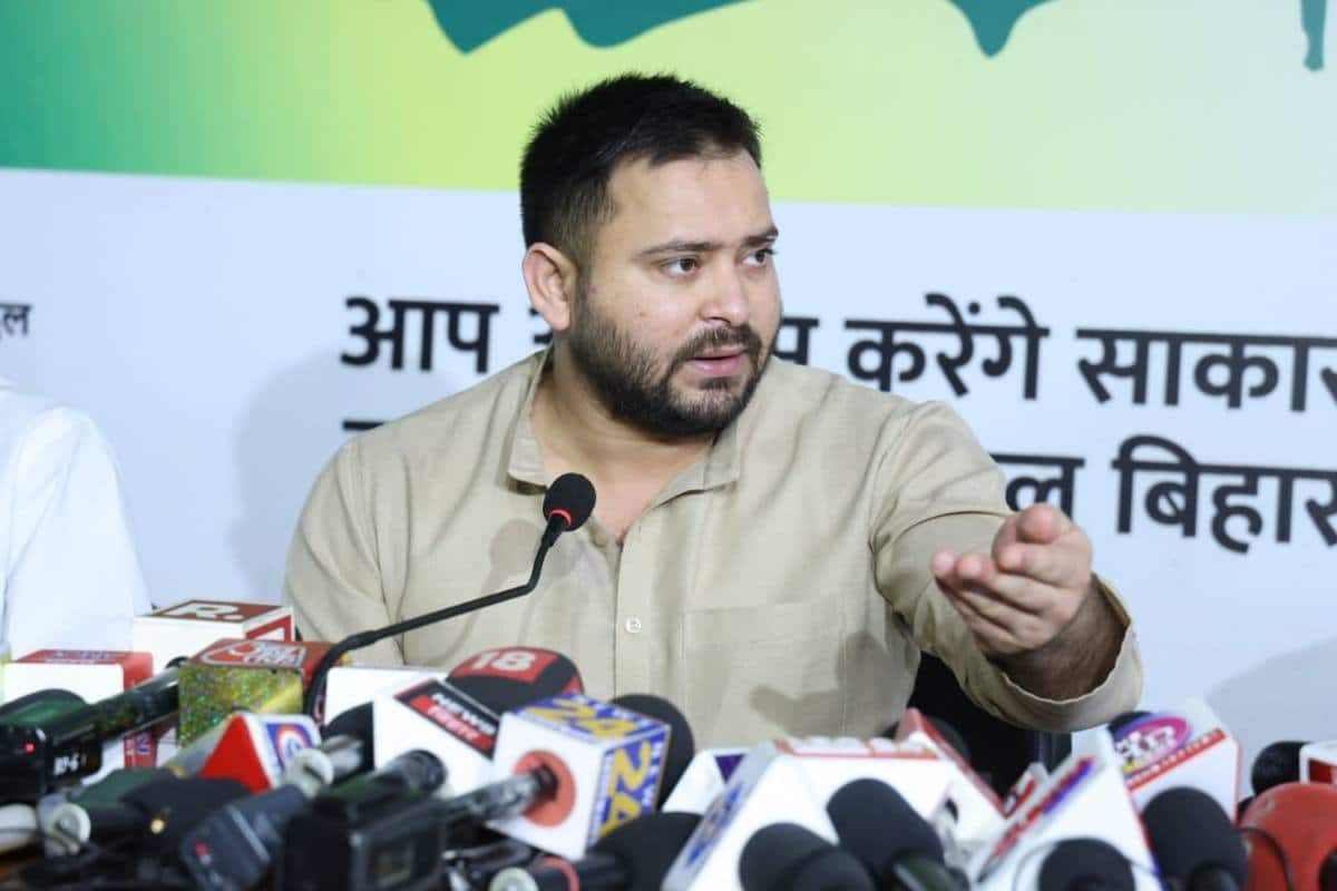 `Dishonest Process`: Tejashwi Yadav Hints At Possible Poll Boycott Over Voter SIR `Manipulation`