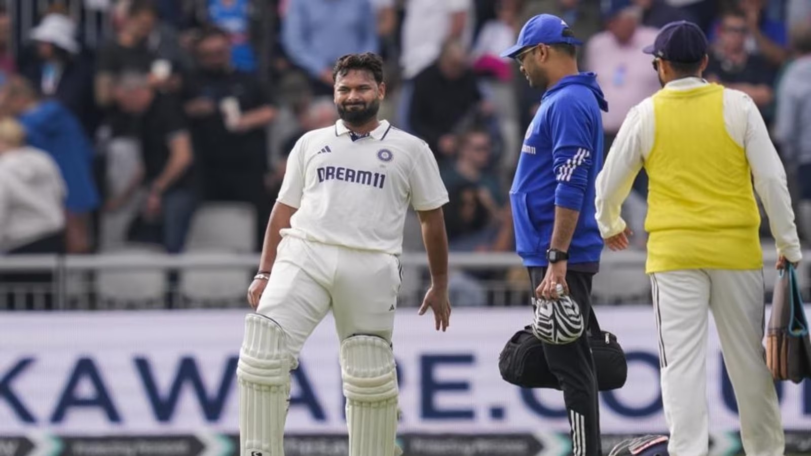 5. Pant Already Battling Finger Injury from 3rd Test
