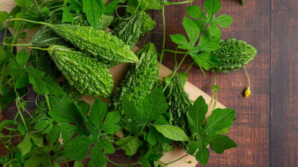 Karela (Bitter gourd leaves & fruit)