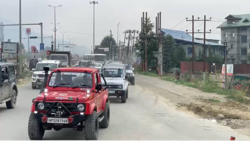 Expedition LOC: Kargil Vijay Diwas Tribute Ride Flagged Off From Srinagar To Honor War Heroes
