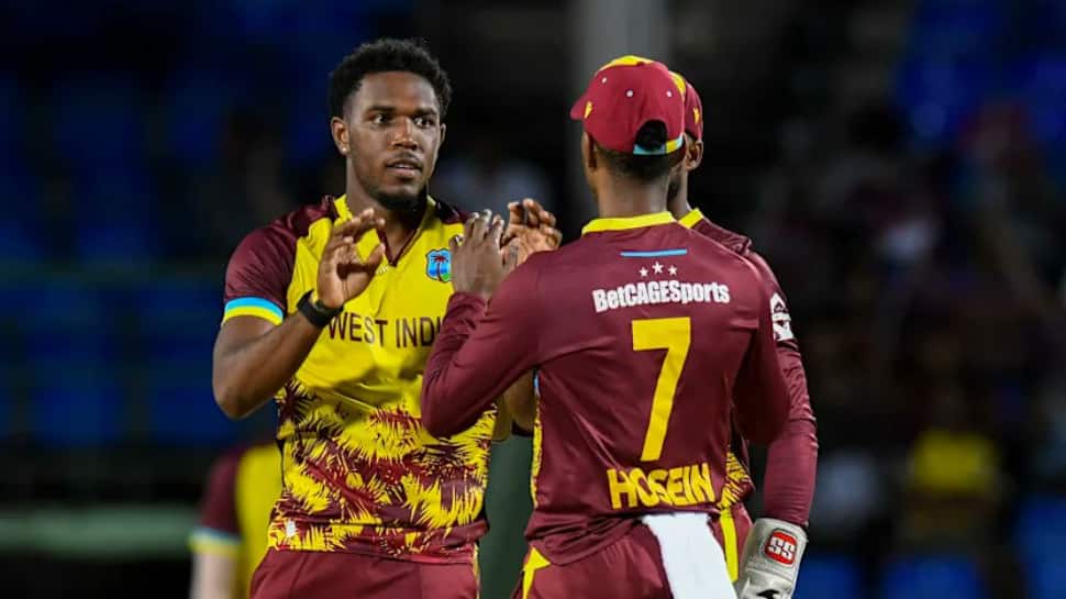 ICC ऑस्ट्रेलिया के खिलाफ 4 वें T20I में अत्यधिक धीमी दर के लिए पश्चिमी इंडीज को दंडित करता है