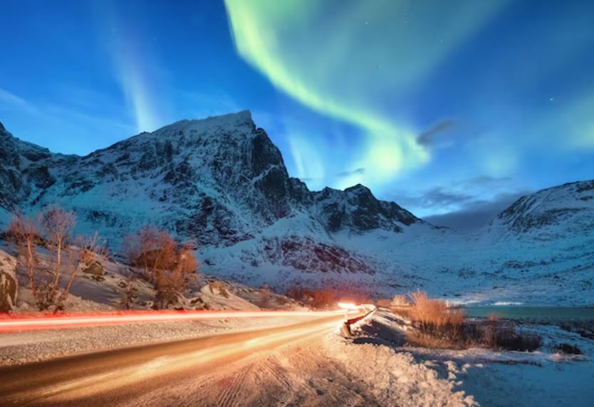 Northern Lights in India, Where to watch Auroras in India, Aurora Borealis Ladakh