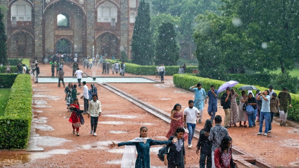 Delhi Records Cleanest July Air In A Decade; Monsoon Rains, Gov`t Efforts Debated