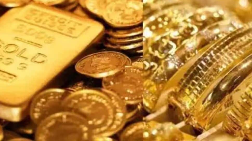 Gold Loses This Week As US Fed Remains Hawkish | Economy News  zeenews.india.com
