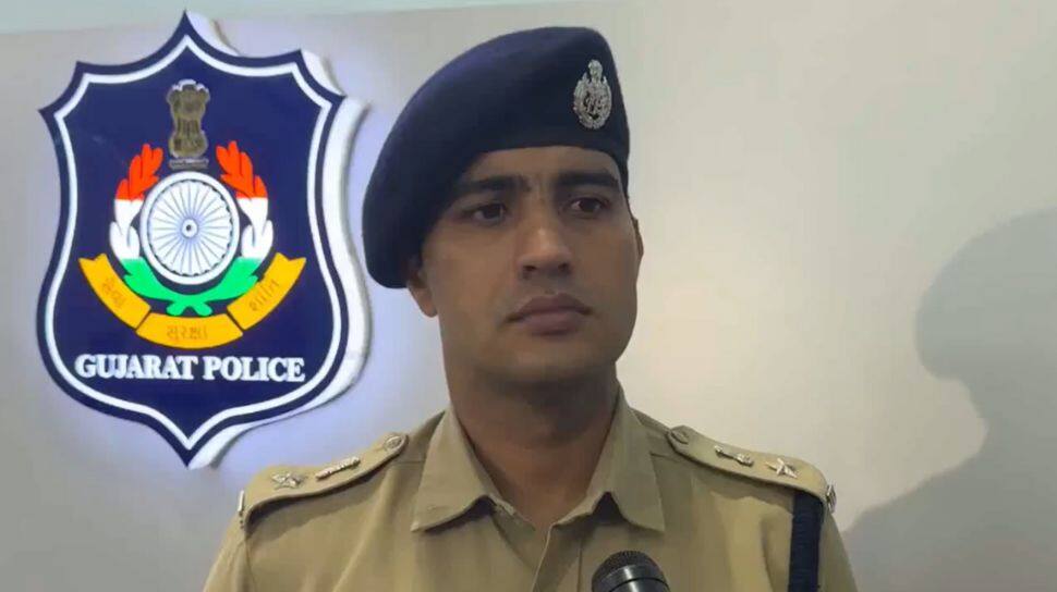 Gujarat: Man Poisons Two Children, Hangs Himself Over Wife`s Affair In Surat