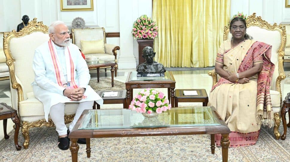 Modi and Shah Meet Murmu Amid Parliament Session, Tariff Concerns