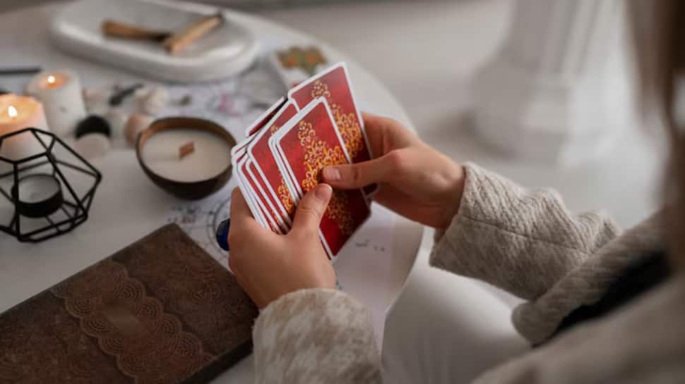 Tarot Card Reading Horoscope Today For August 6: Trust Your Inner Voice When Making Decisions; Especially In Relationships