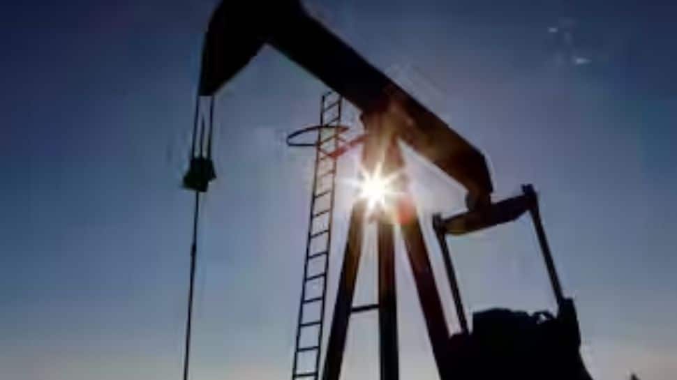 Indias Gasoline Invoice Might Rise By USD 9Bn In FY26 And 12 Billion In FY27, If It Stops Russian Oil Imports: SBI