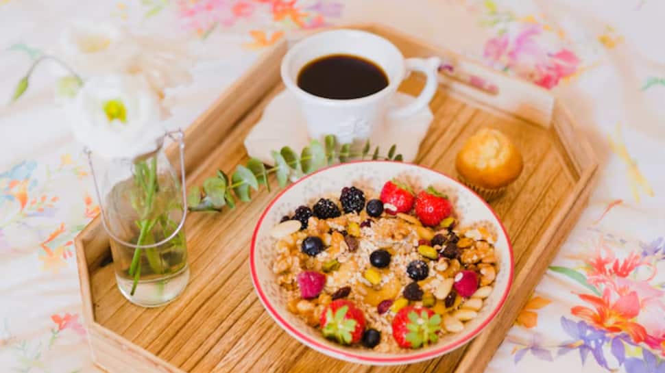 Power Up Your Mornings: 5 Foods for Energy and Better Digestion