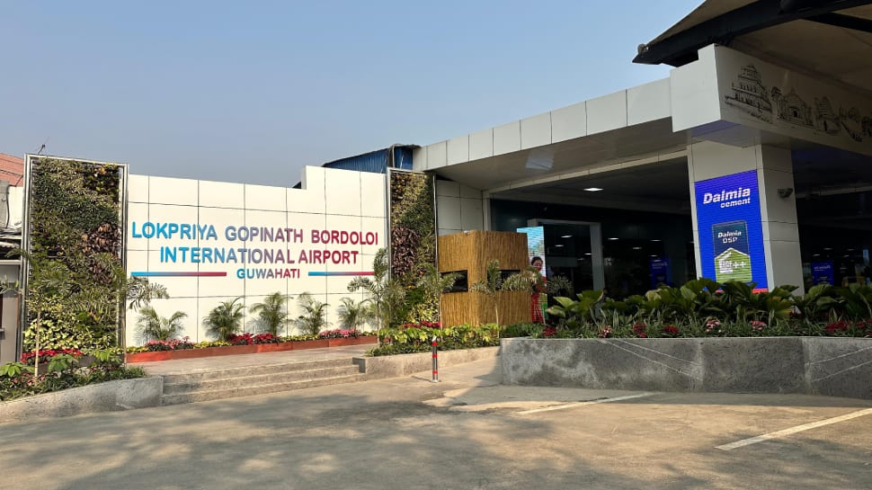 Highest-Ever 952 MT Cargo Handled At Guwahati Airport, Records 13.2% Growth In Movement | Mobility News  zeenews.india.com