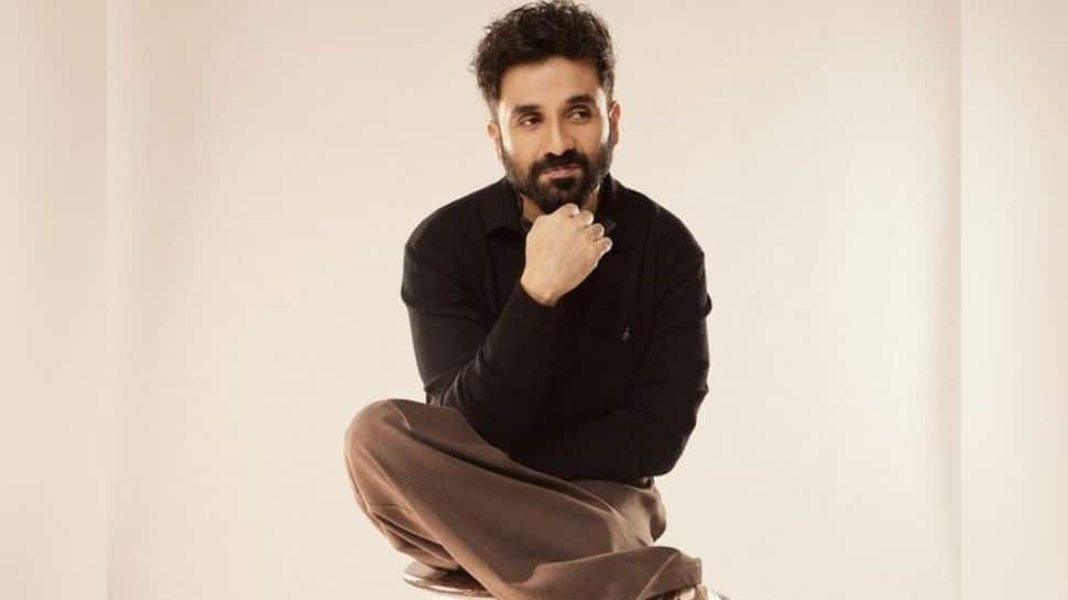 Vir Das Urges Delhiites To Adopt Indie Dogs Following SC’s Relocation Order