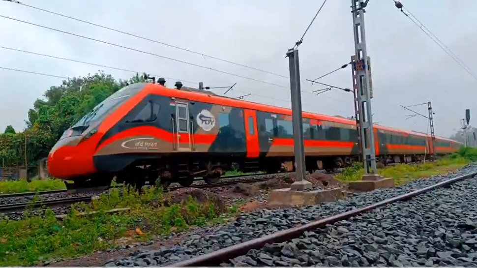 Longest Vande Bharat Train